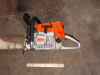 chainsaw6.jpg (70691 bytes)